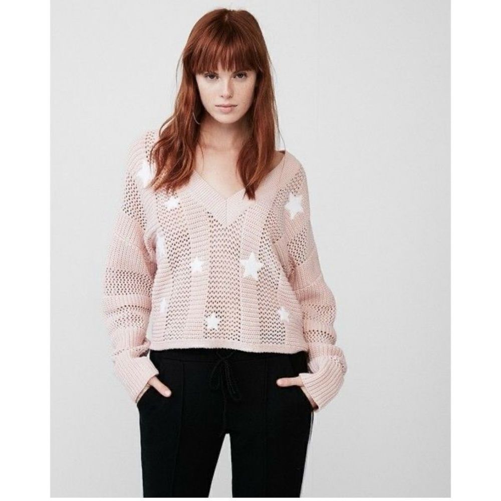 Express Soft Star Oversized V Neck Crop Sweater Blush Pink Small